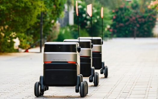 Dubai’s Sustainable City launches autonomous delivery robot trial